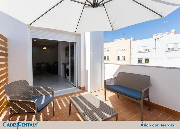 Apartamentos La Brujula By Cadizrentals